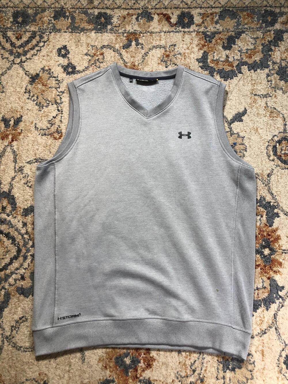 Under Armour Sweater Vest Mens XL Gray UA Storm1 V Neck Knit Pullover Top